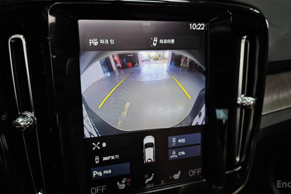 2019 Volvo XC40 с пробегом 49 950 км