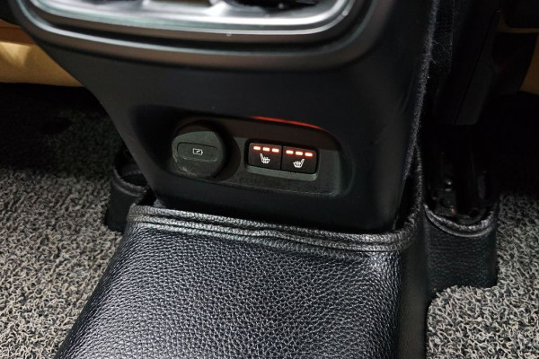 2020 Volvo XC40 с пробегом 78 175 км