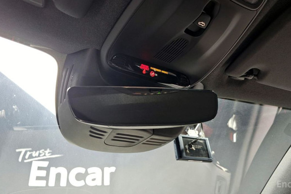 2020 Volvo XC40 с пробегом 31 190 км