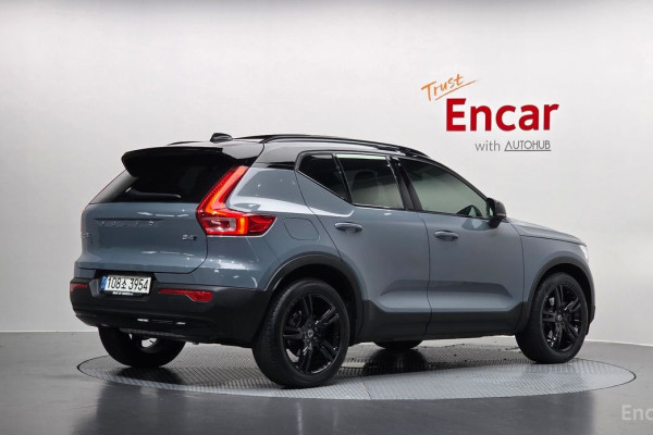 2021 Volvo XC40 с пробегом 96 932 км