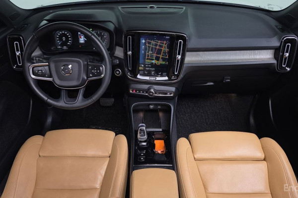 2020 Volvo XC40 с пробегом 58 754 км