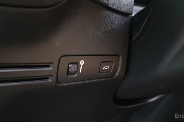 2020 Volvo XC40 с пробегом 58 754 км