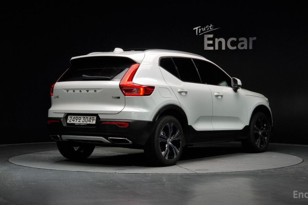 2019 Volvo XC40 с пробегом 66 568 км