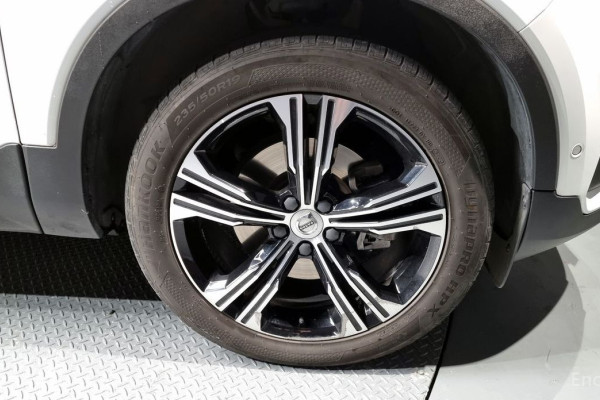 2019 Volvo XC40 с пробегом 66 568 км