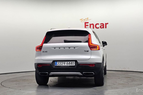 2019 Volvo XC40 с пробегом 123 185 км