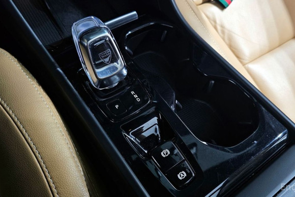 2019 Volvo XC40 с пробегом 123 185 км