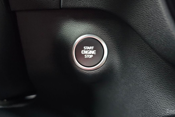 2019 Volvo XC40 с пробегом 16 206 км