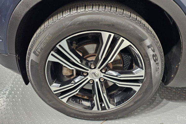 2019 Volvo XC40 с пробегом 150 521 км