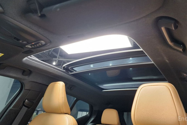 2021 Volvo XC40 с пробегом 51 721 км