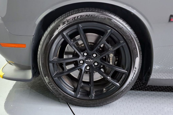 2019 Dodge Challenger с пробегом 27 442 км