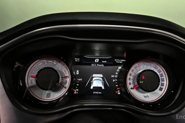 2019 Dodge Challenger с пробегом 27 442 км