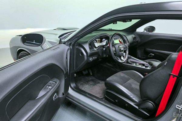 2019 Dodge Challenger с пробегом 27 442 км