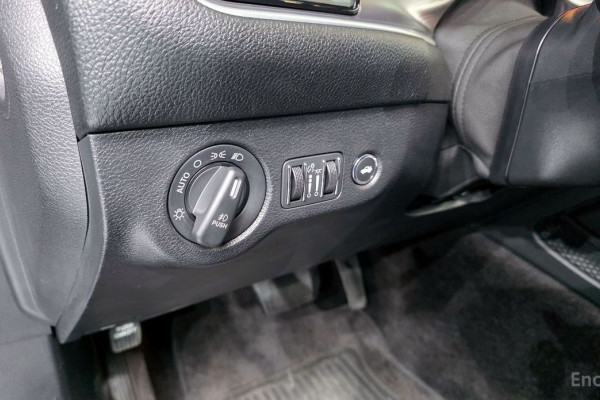 2019 Dodge Challenger с пробегом 27 442 км