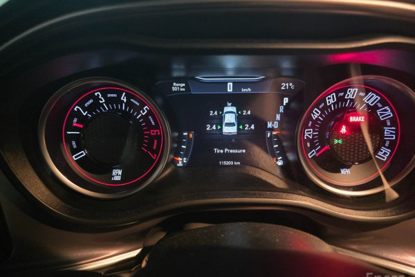 2019 Dodge Challenger с пробегом 115 244 км