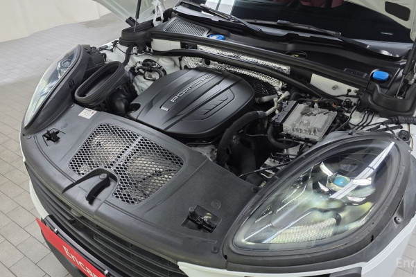 2021 Porsche Macan с пробегом 47 932 км