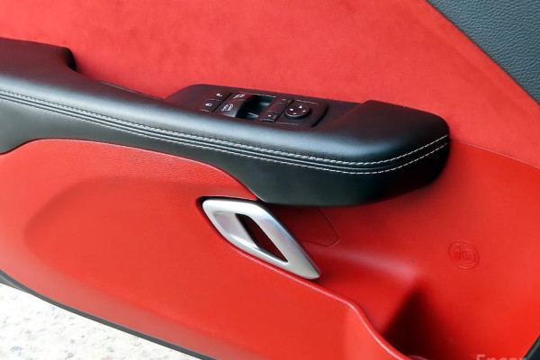 2018 Dodge Challenger с пробегом 93 032 км