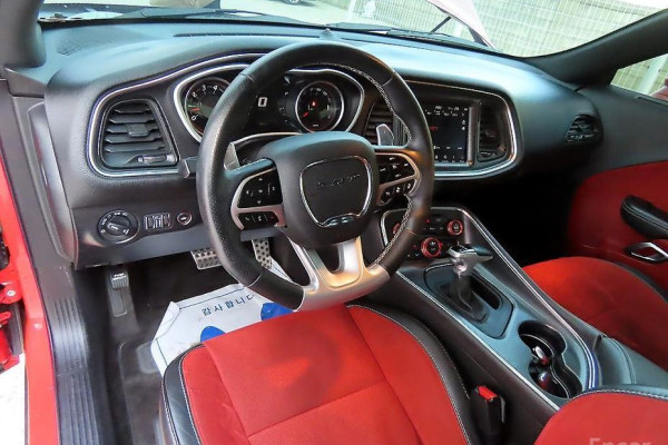 2018 Dodge Challenger с пробегом 93 032 км