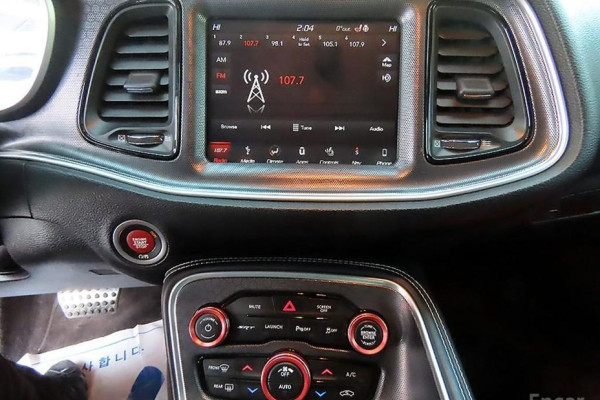 2018 Dodge Challenger с пробегом 93 032 км