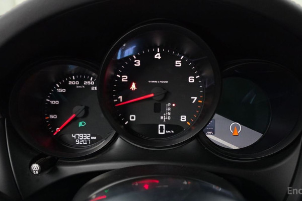 2021 Porsche Macan с пробегом 47 932 км