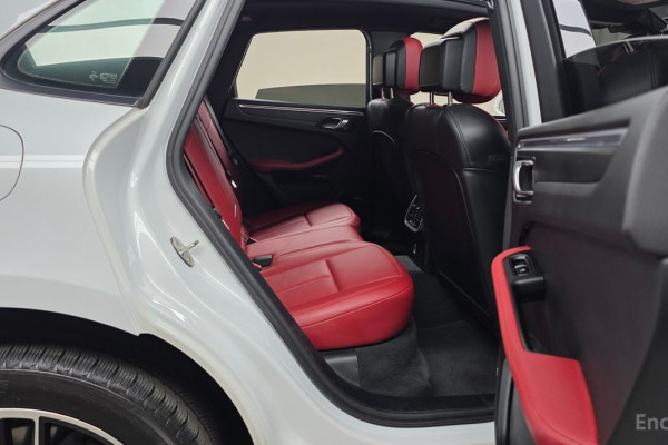 2021 Porsche Macan с пробегом 47 932 км