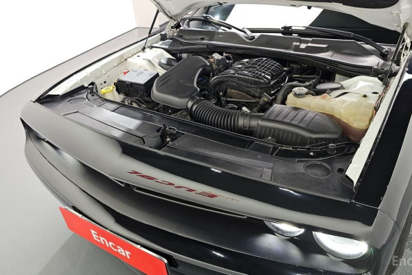 2017 Dodge Challenger с пробегом 70 602 км