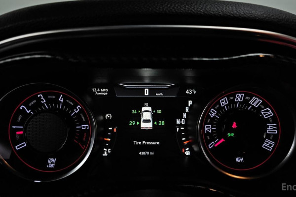 2017 Dodge Challenger с пробегом 70 602 км