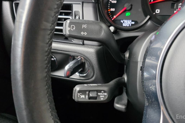 2021 Porsche Macan с пробегом 47 932 км