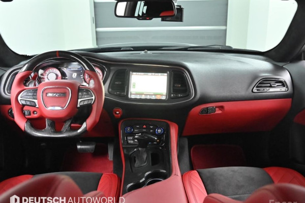 2018 Dodge Challenger с пробегом 34 750 км