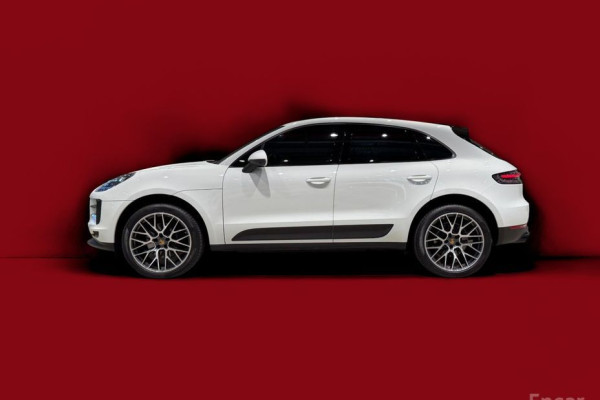 2021 Porsche Macan с пробегом 22 500 км