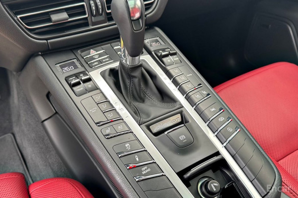 2021 Porsche Macan с пробегом 22 500 км