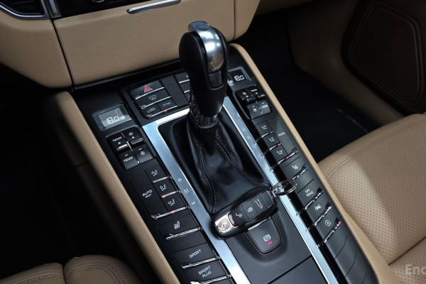 2018 Porsche Macan с пробегом 55 394 км