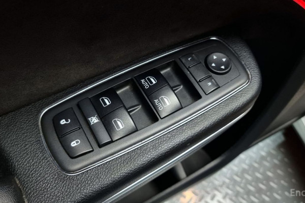 2018 Dodge Charger с пробегом 65 434 км