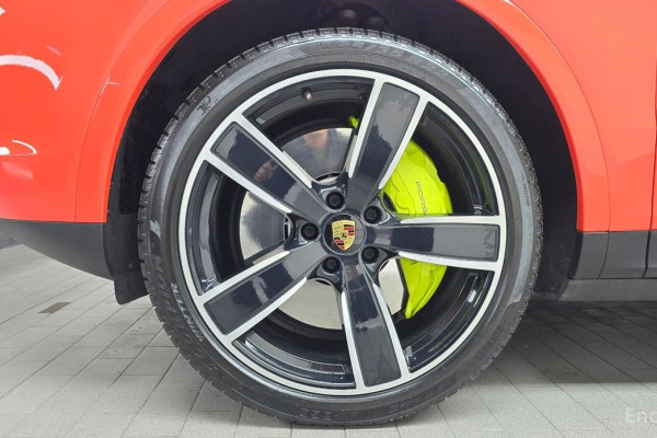 2020 Porsche Cayenne с пробегом 39 820 км