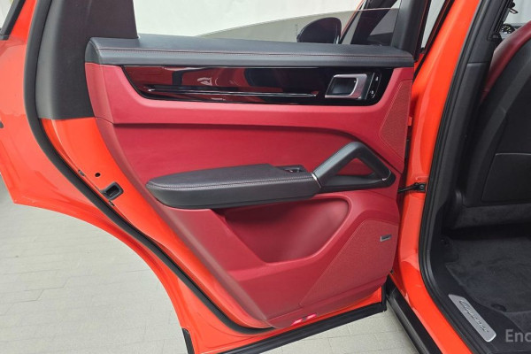 2020 Porsche Cayenne с пробегом 39 820 км