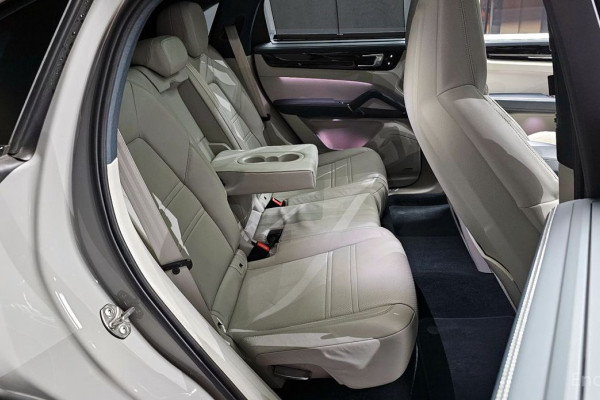 2021 Porsche Cayenne с пробегом 51 866 км