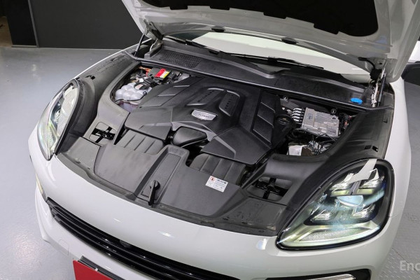 2021 Porsche Cayenne с пробегом 37 289 км