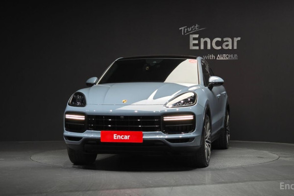 2020 Porsche Cayenne с пробегом 20 296 км