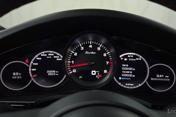 2020 Porsche Cayenne с пробегом 20 296 км