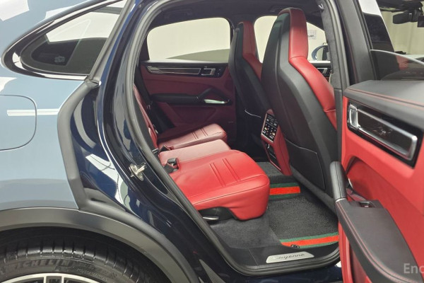 2020 Porsche Cayenne с пробегом 20 296 км