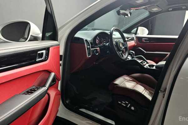 2019 Porsche Cayenne с пробегом 39 758 км