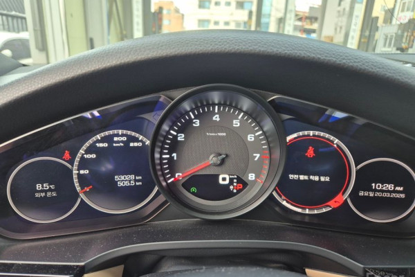 2019 Porsche Cayenne с пробегом 53 028 км