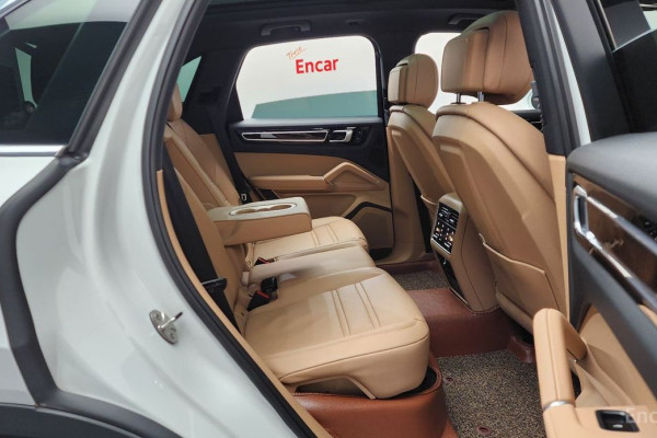 2019 Porsche Cayenne с пробегом 53 028 км