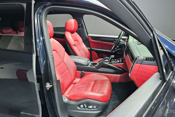 2020 Porsche Cayenne с пробегом 42 984 км