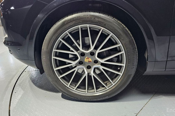 2021 Porsche Cayenne с пробегом 38 828 км