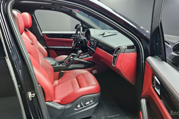 2021 Porsche Cayenne с пробегом 38 828 км