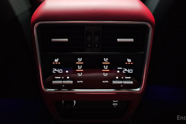 2021 Porsche Cayenne с пробегом 38 828 км