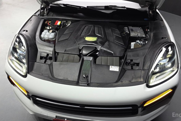 2020 Porsche Cayenne с пробегом 50 170 км