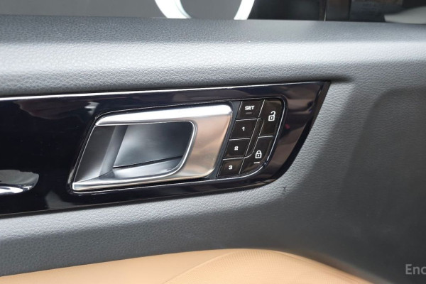 2020 Porsche Cayenne с пробегом 50 170 км