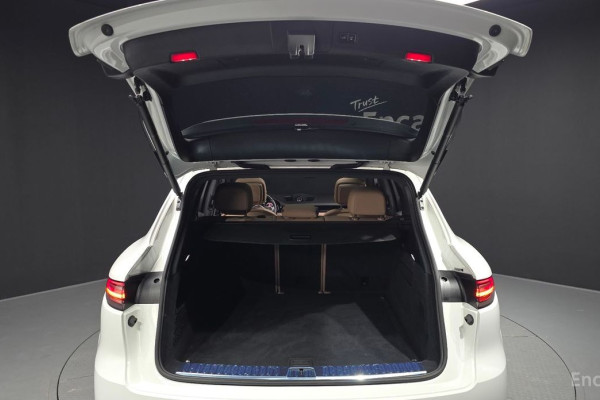 2020 Porsche Cayenne с пробегом 50 170 км