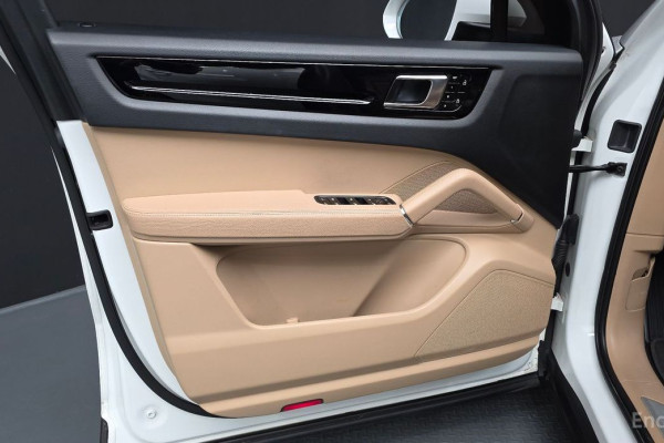 2020 Porsche Cayenne с пробегом 50 170 км